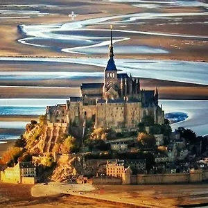 Apartment Magnifique Pres De La Et Du Mt St Michel En Bretagne, Le Vivier-sur-Mer